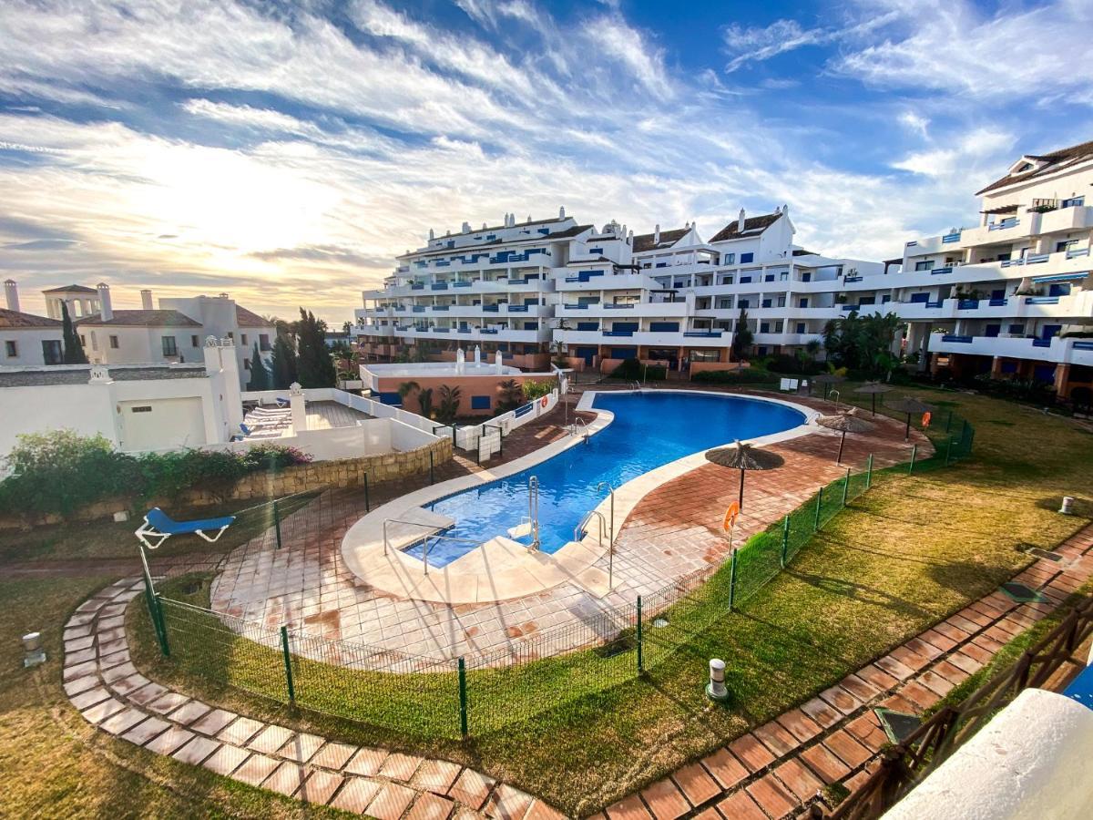 Beautiful New Apartment With Sea View Castillo de Sabinillas 外观 照片